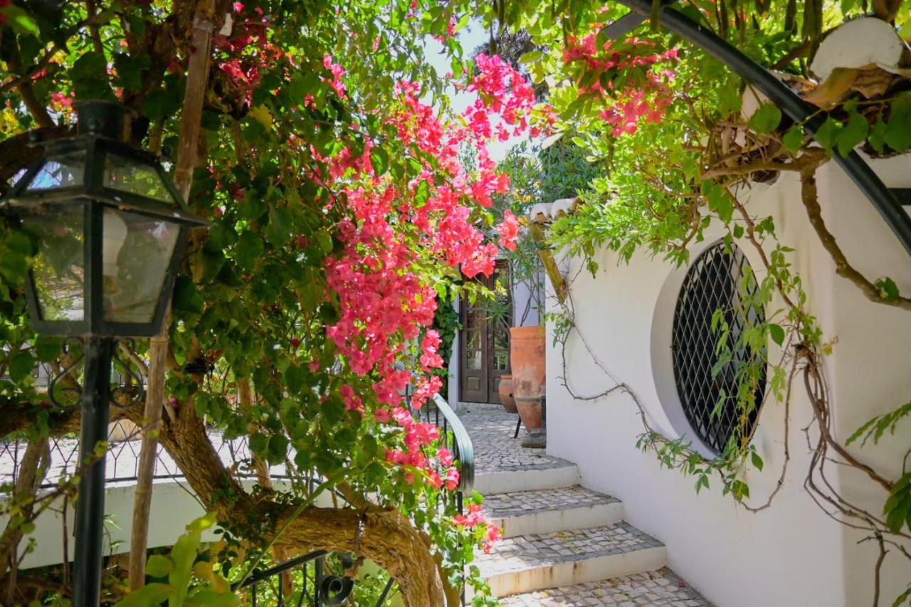 Uma Casa A Beira Sol Bed & Breakfast Лагос Екстериор снимка