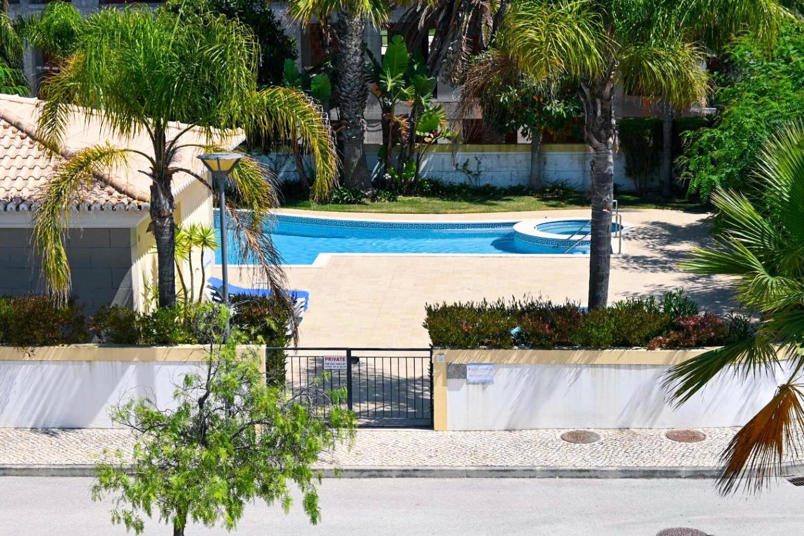 Uma Casa A Beira Sol Bed & Breakfast Лагос Екстериор снимка