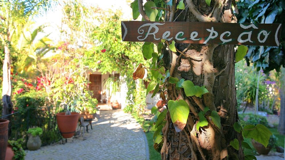 Uma Casa A Beira Sol Bed & Breakfast Лагос Екстериор снимка