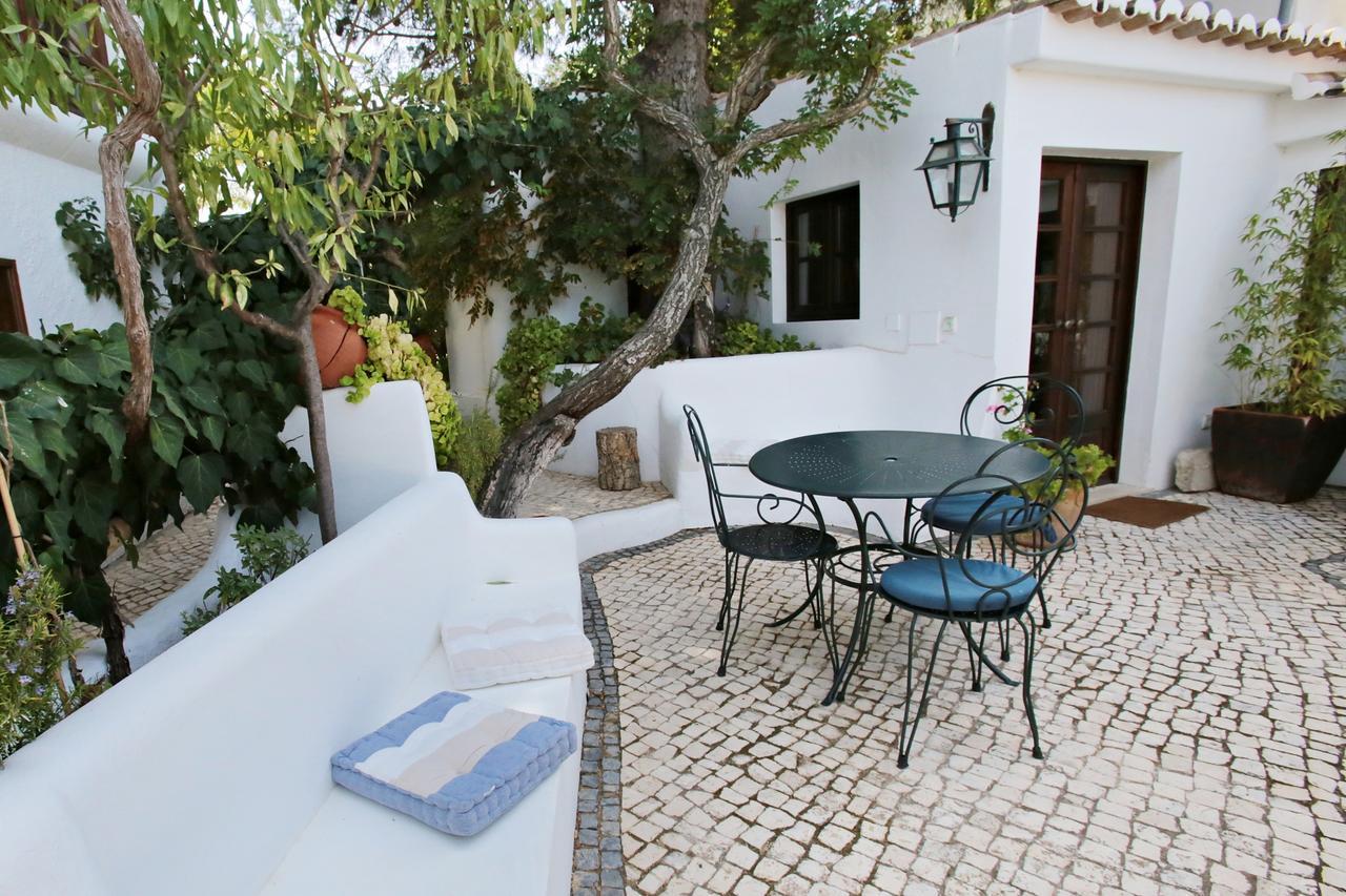 Uma Casa A Beira Sol Bed & Breakfast Лагос Екстериор снимка